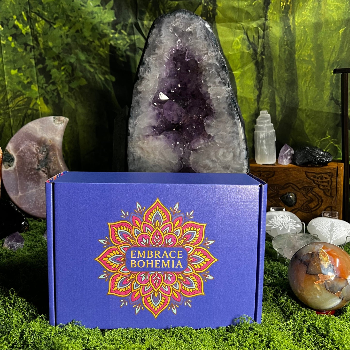Embrace-Bohemia- Embrace Transformation- Crystal Subscription_Box