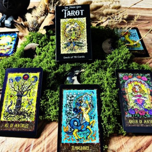 The Magic Gate Tarot - Deck of 78 Cards Xmas Special