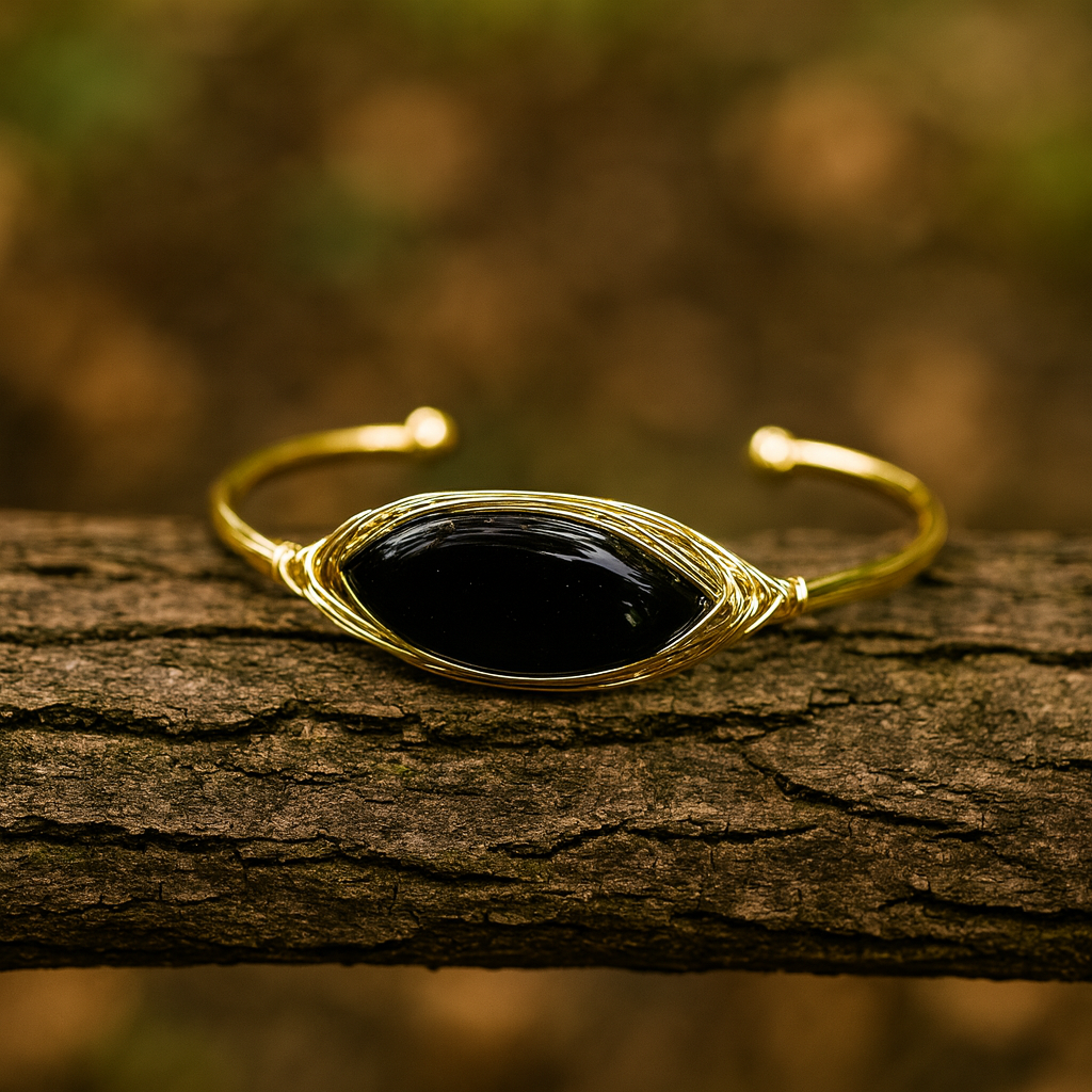 🖤 Black Obsidian – Protection Aura Cuff