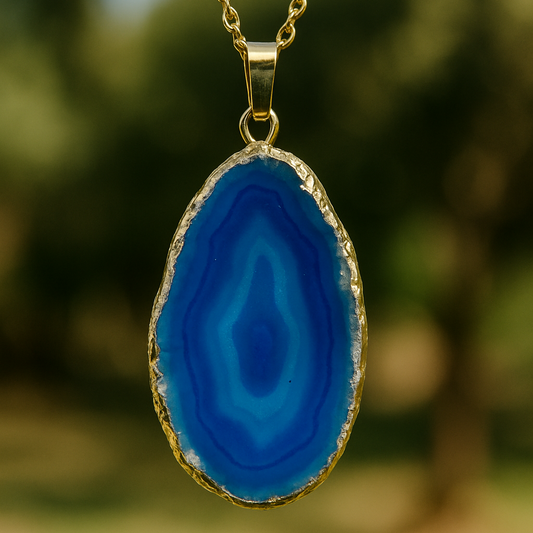 💙 Blue Agate – Tranquil Vision Pendant (Dyed Agate, Gold Plated)